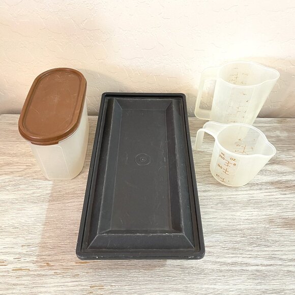 Vintage Tupperware Set 6 Pc Storage Measuring Cups - Picture 2 of 13